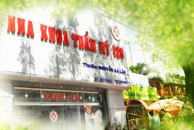 http://nhakhoa126.com/hinhanh/benh-nhan-da-dieu-tri/nha-khoa-126.jpg